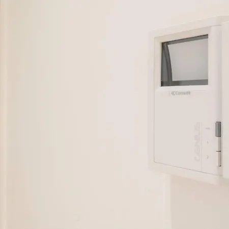 1 Bed-sleeps 4-private Parking-pets-gym Apartment *